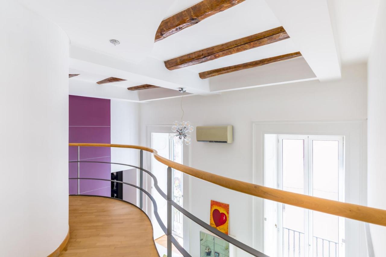 Design & Studio Duplex At National Museum نابولي المظهر الخارجي الصورة