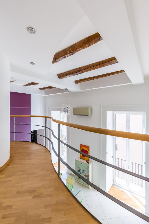 Design & Studio Duplex At National Museum نابولي المظهر الخارجي الصورة
