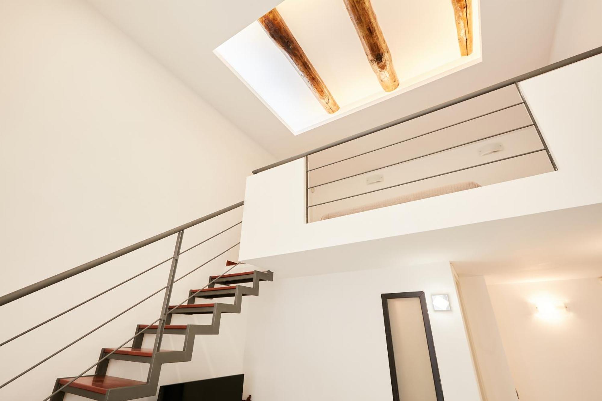 Design & Studio Duplex At National Museum نابولي المظهر الخارجي الصورة